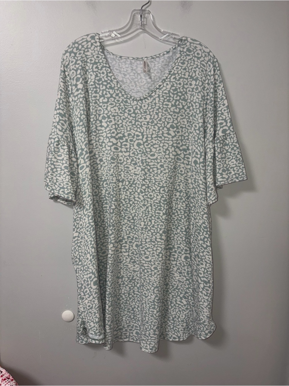 Emerald Teal Leopard Print Ruffle Sleeve Tunic Top Women’s Plus 3X